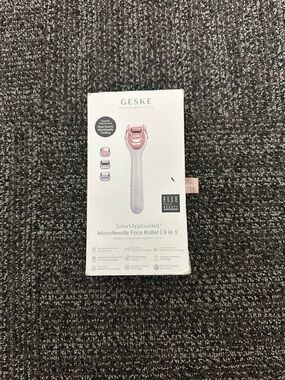 GESKE MicroNeedle Face Roller 9-in-1 • SmartApp Guided Tools Set •
